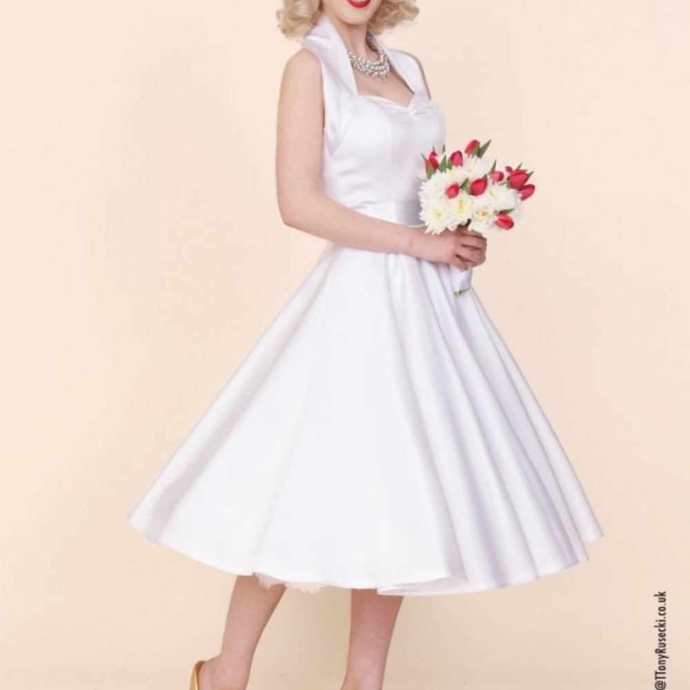 Vivien of Holloway UK Sz 14 White halter dress